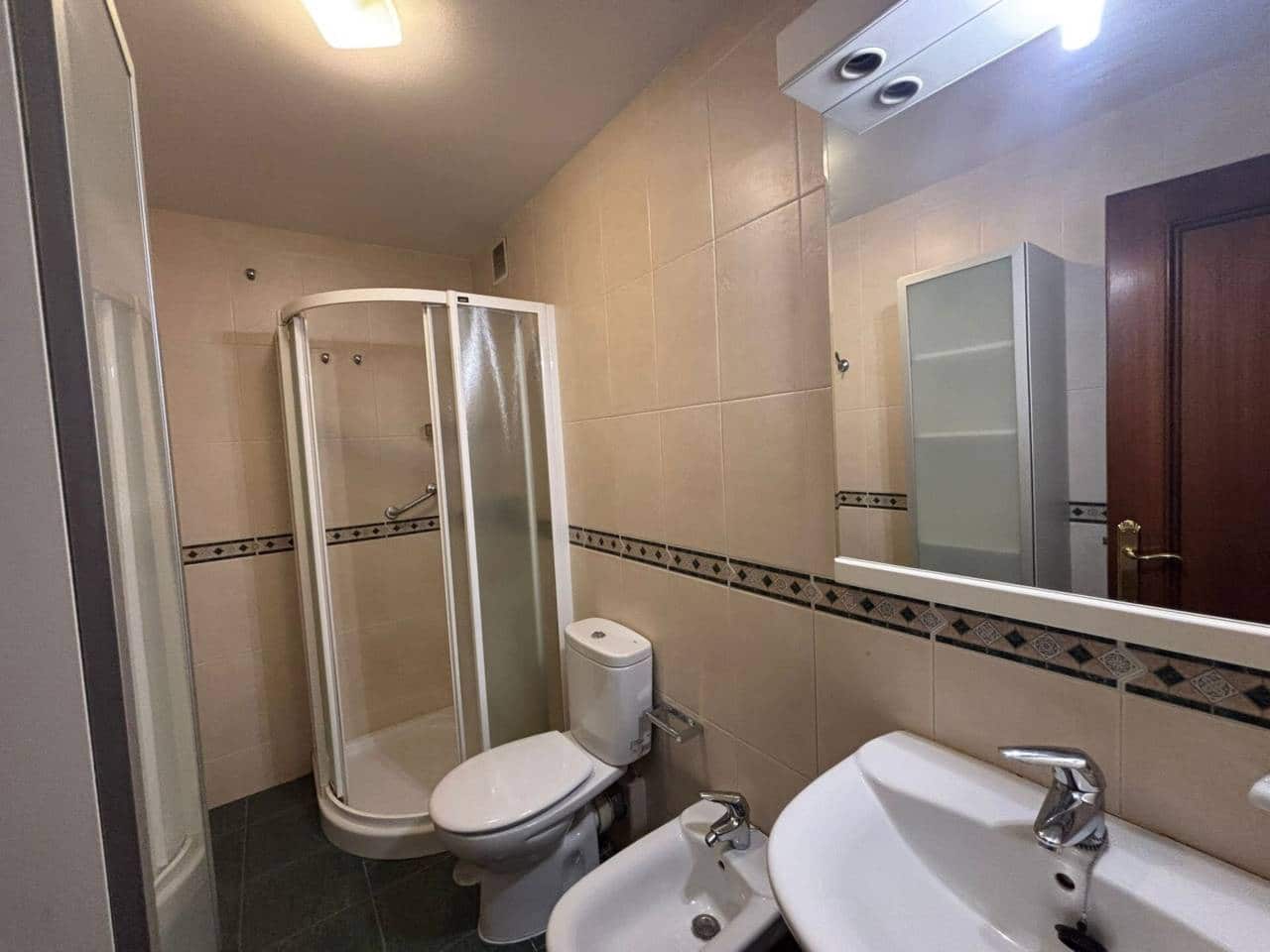 1 bedroom Flat for rent in Madrid city - € 1,250 (Ref: 9467955)