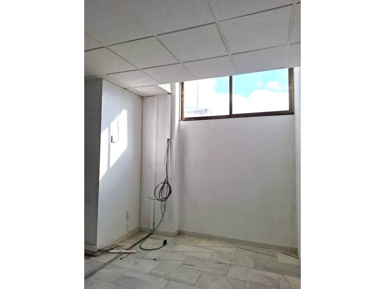 Office for rent in San Sebastian de los Reyes - € 450 (Ref: 9471912)