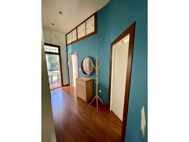 Appartement de 1 chambre à louer à Grenade ville - 600 € (Ref: 9490978)