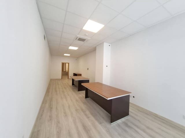 Commercieel te huur in San Sebastián de los Reyes - € 750 (Ref: 9494169)