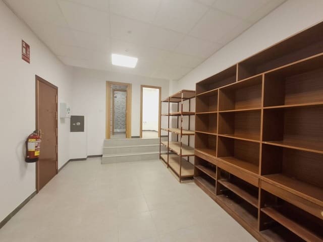 Commercieel te huur in San Sebastián de los Reyes - € 750 (Ref: 9494169)