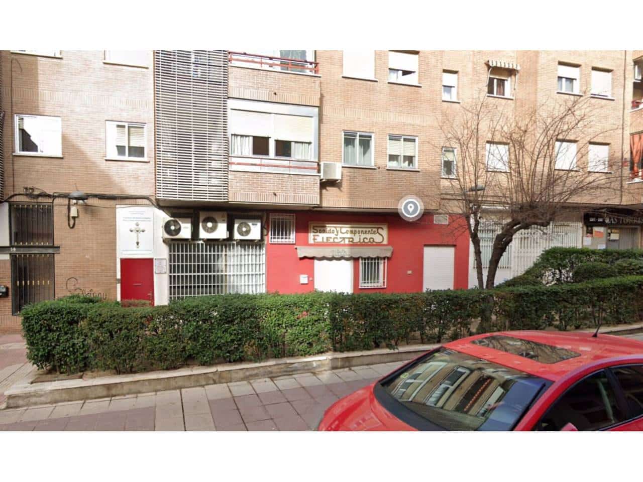 Commercieel te huur in San Sebastian de los Reyes - € 750 (Ref: 9494169)