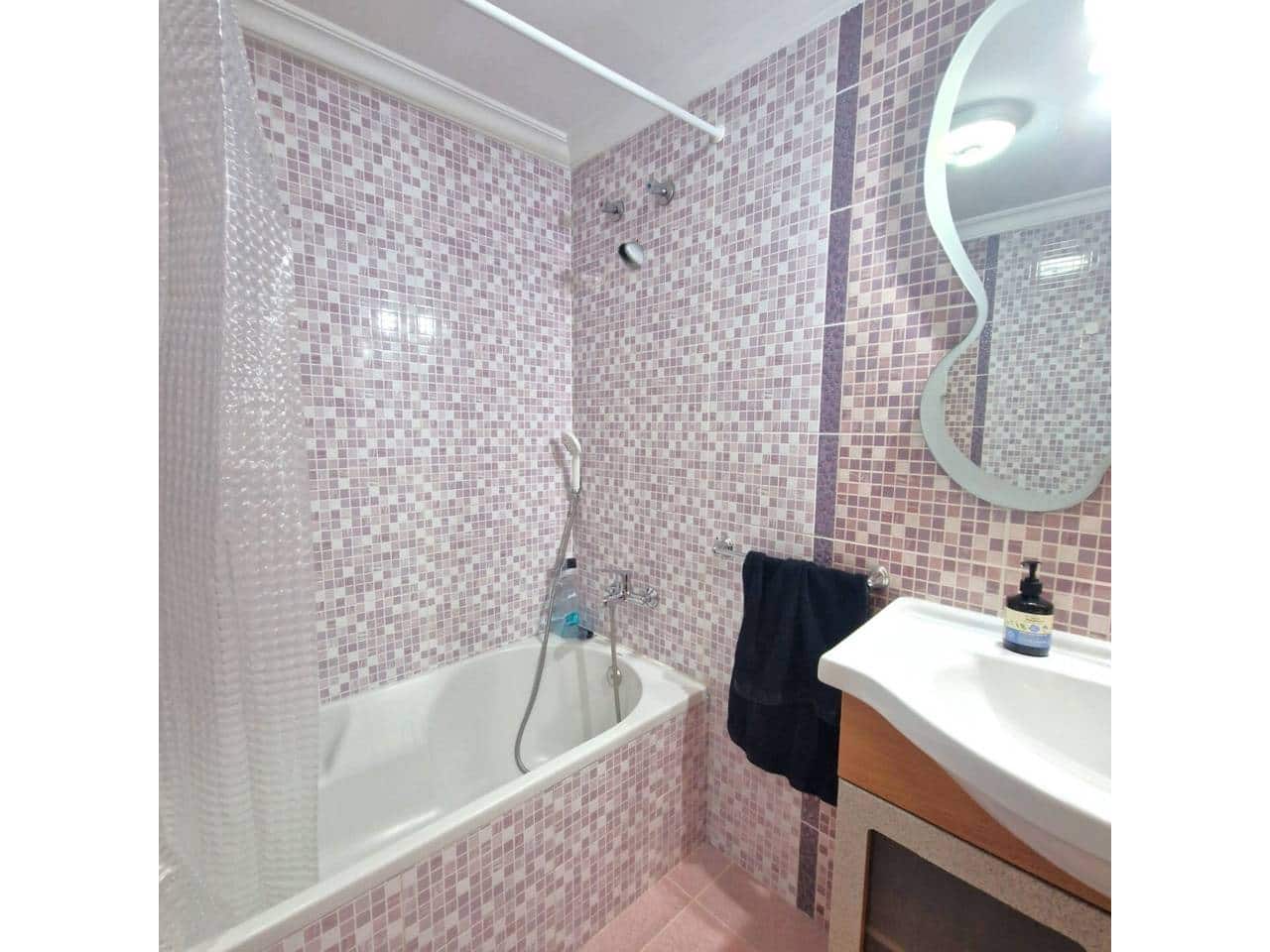 2 Zimmer Wohnung zu vermieten in Malaga Stadt - 990 € (Ref: 9585278)