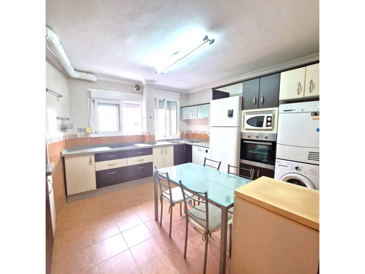 2 Zimmer Wohnung zu vermieten in Malaga Stadt - 990 € (Ref: 9585278)