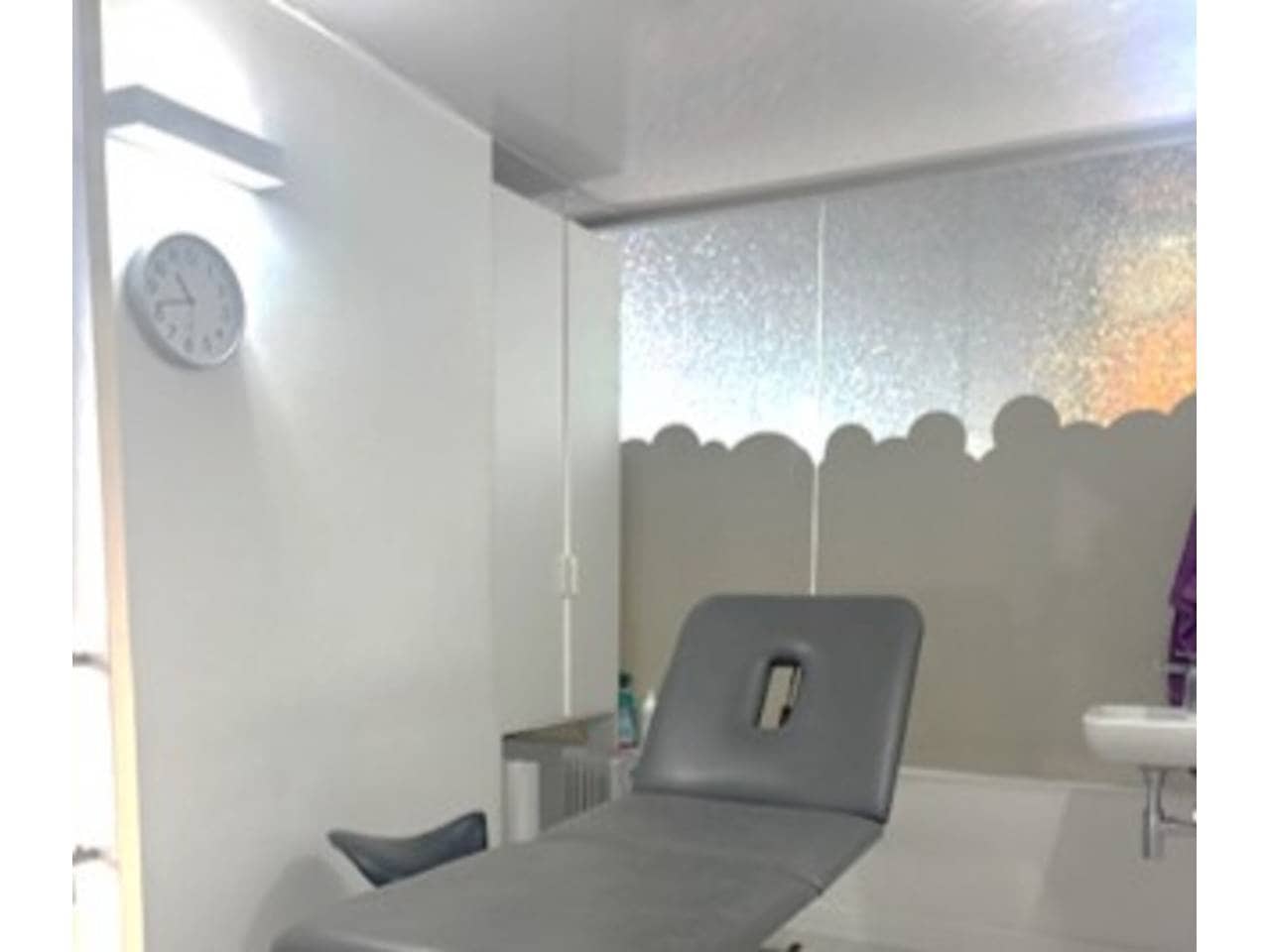 4 makuuhuone Kaupallinen vuokrattavana paikassa Arroyomolinos mukana 
autotalli - 1 700 € (Ref: 9594525)