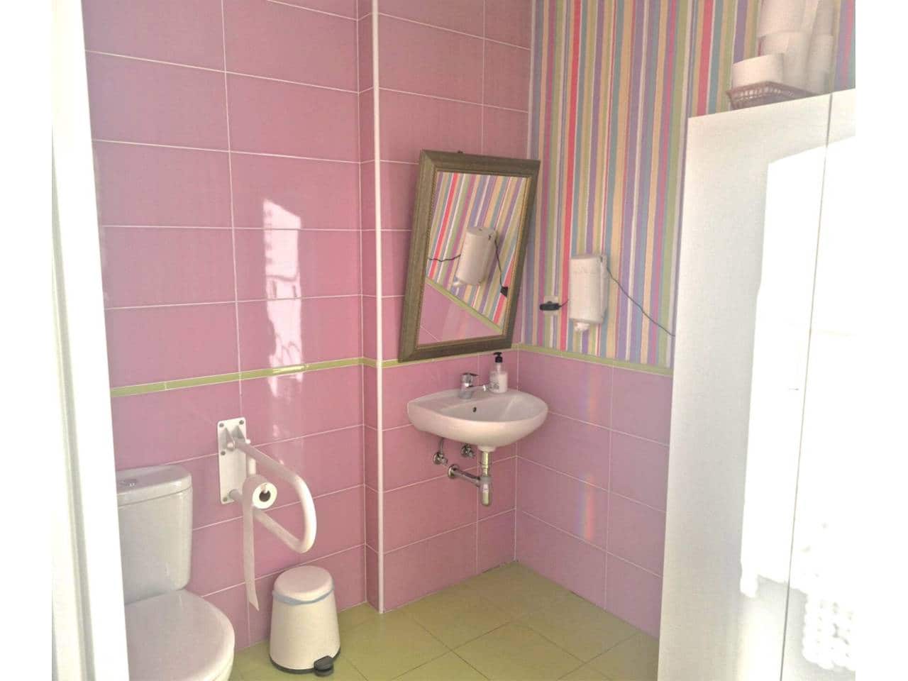 4 makuuhuone Kaupallinen vuokrattavana paikassa Arroyomolinos mukana 
autotalli - 1 700 € (Ref: 9594525)