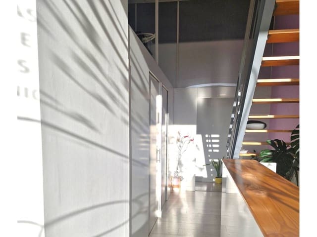 4 makuuhuone Kaupallinen vuokrattavana paikassa Arroyomolinos mukana 
autotalli - 1 700 € (Ref: 9594525)