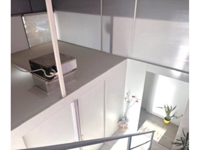 4 makuuhuone Kaupallinen vuokrattavana paikassa Arroyomolinos mukana 
autotalli - 1 700 € (Ref: 9594525)