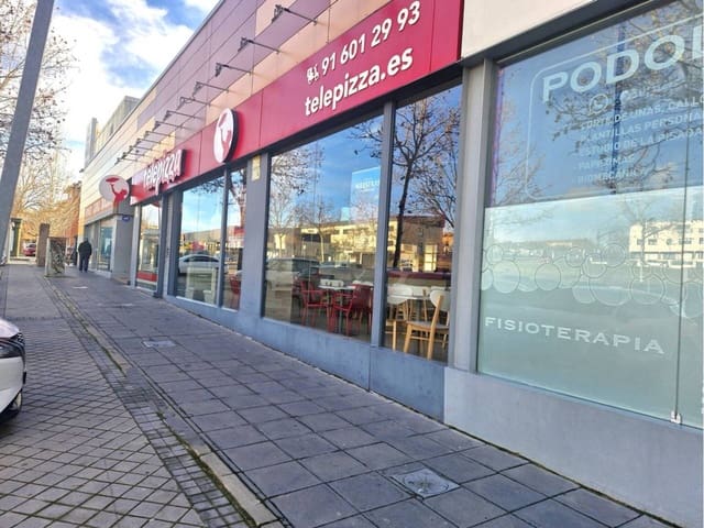 4 makuuhuone Kaupallinen vuokrattavana paikassa Arroyomolinos mukana 
autotalli - 1 700 € (Ref: 9594525)