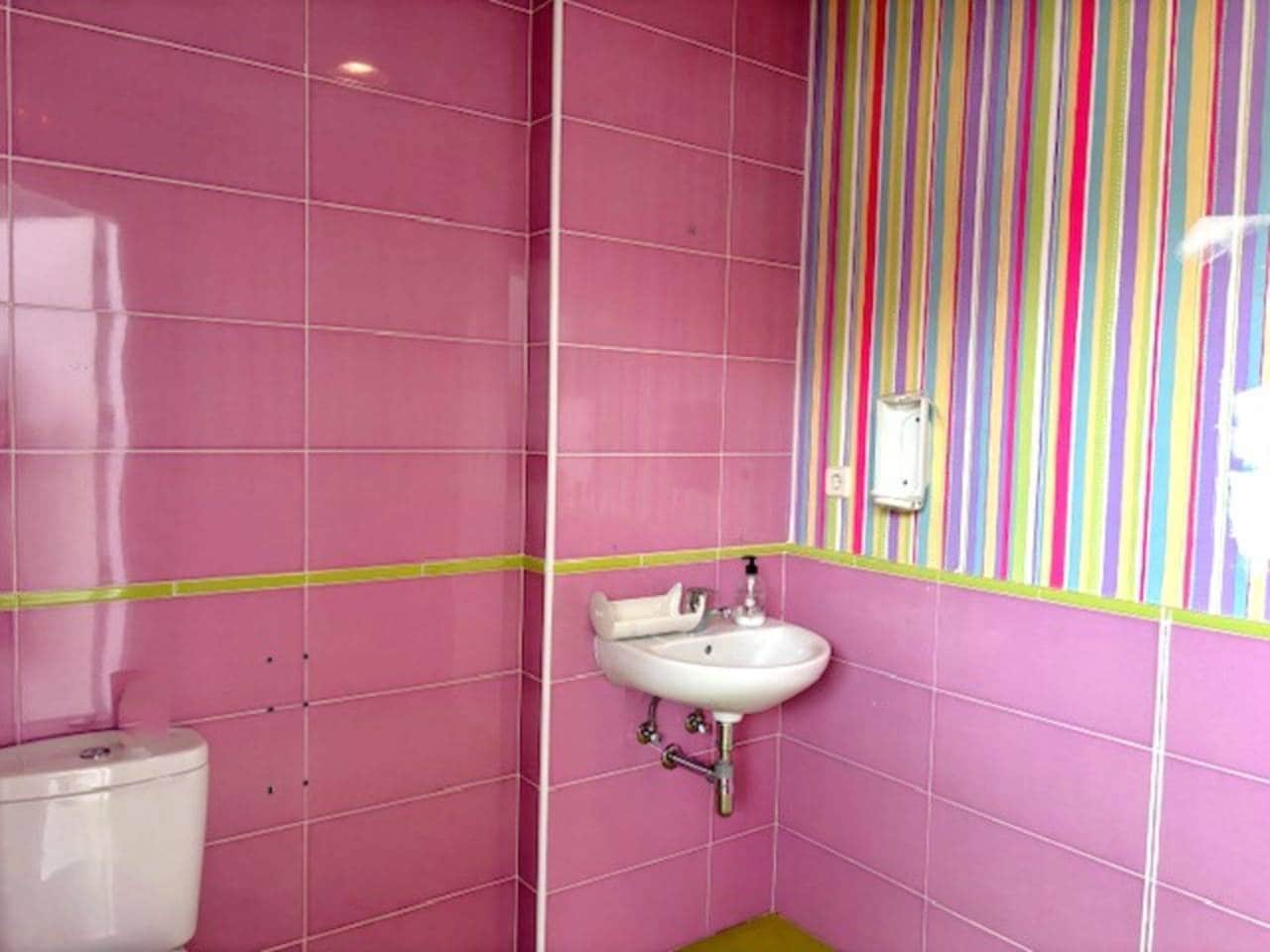 4 bedroom Commercial for rent in Arroyomolinos with garage - € 1,600 (Ref: 9594525)