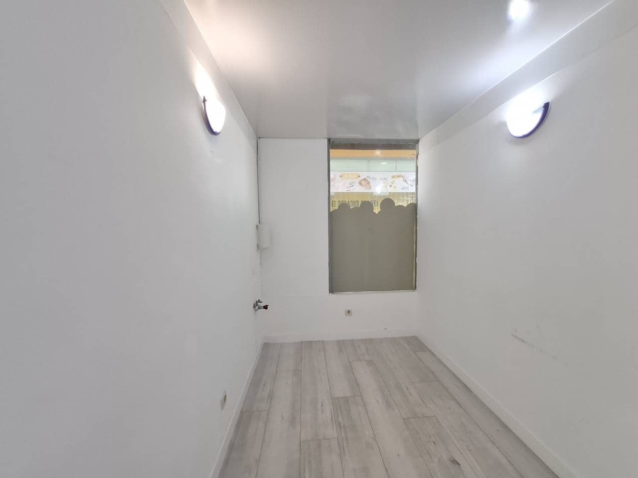 4 soverom Kommersiell til leie i Arroyomolinos med garasje - € 1 500 (Ref: 9594525)