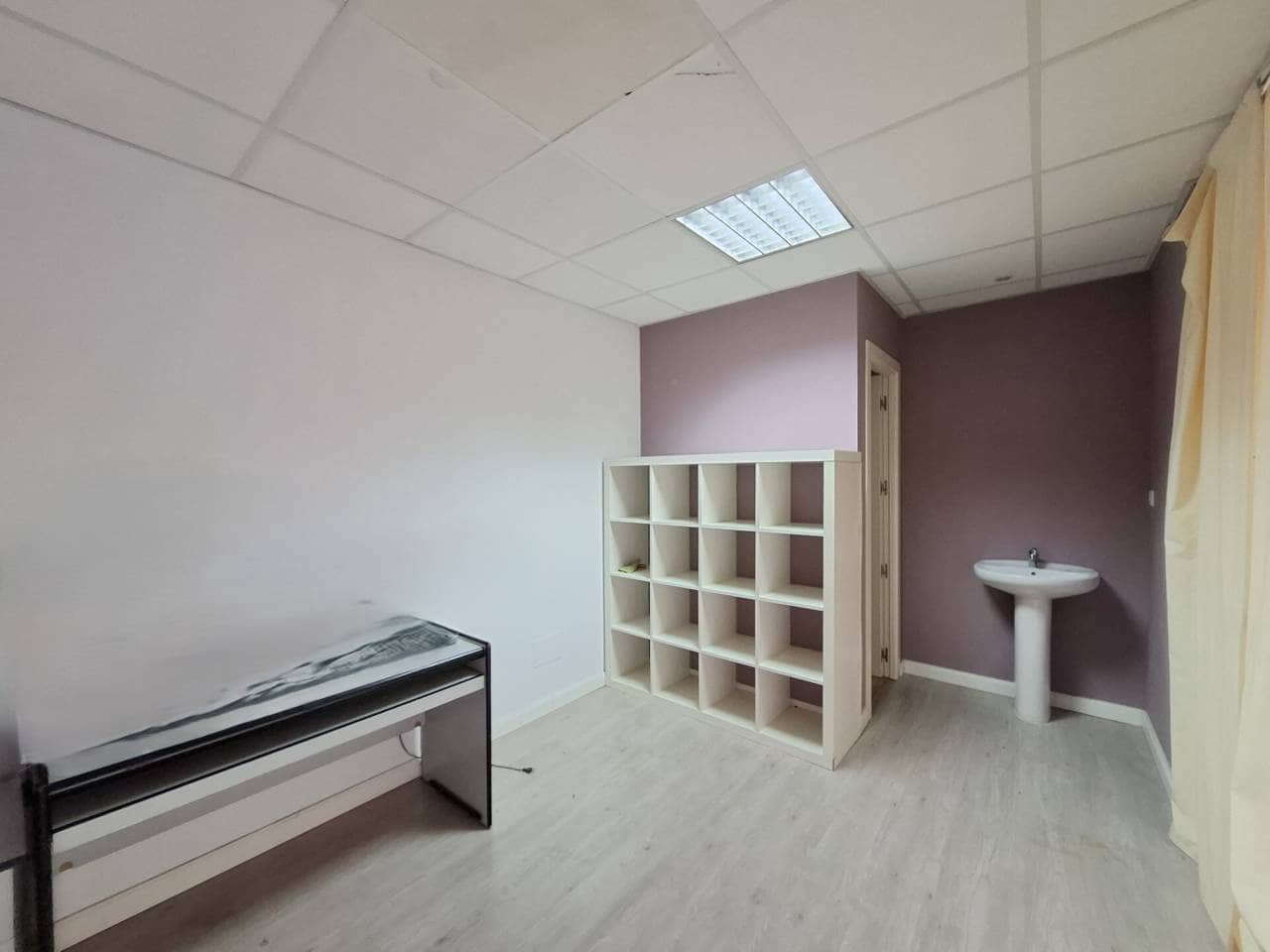 4 soverom Kommersiell til leie i Arroyomolinos med garasje - € 1 500 (Ref: 9594525)