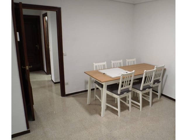 3 sypialnia Mieszkanie do wynajęcia w Miasto Sewilla - 950 € (Ref: 9627082)