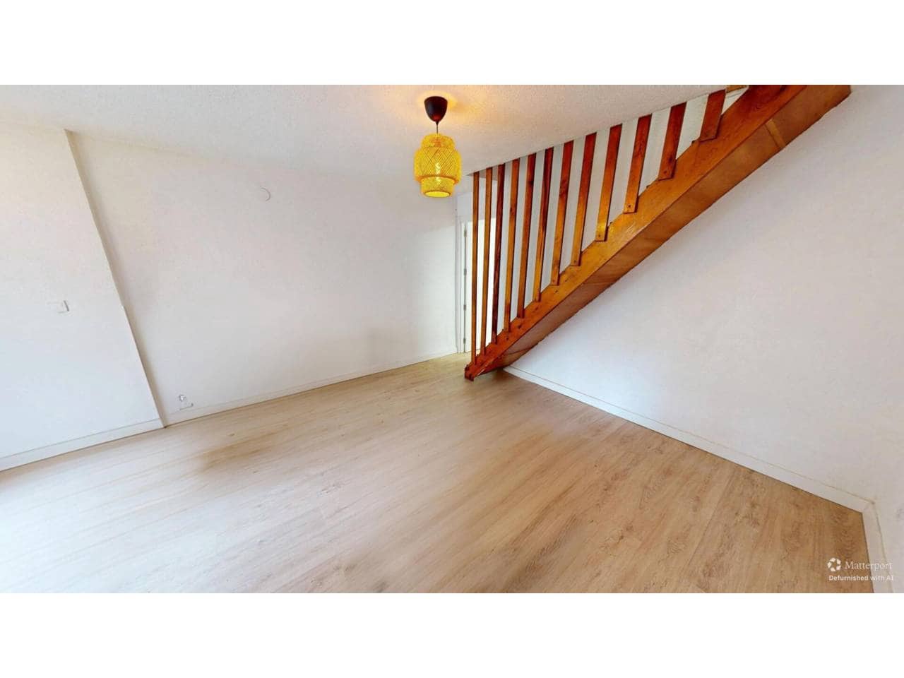 3 bedroom Villa for rent in Madrid city - € 1,500 (Ref: 9676670)