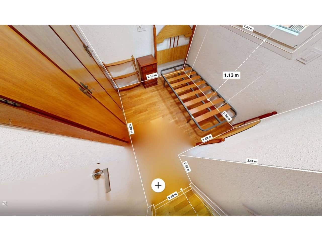 3 bedroom Villa for rent in Madrid city - € 1,400 (Ref: 9676670)