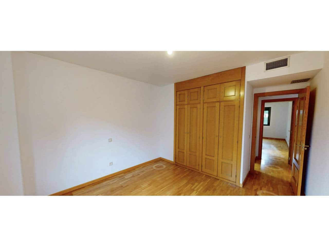 3 bedroom Flat for rent in Pozuelo de Alarcon - € 2,100 (Ref: 9694604)