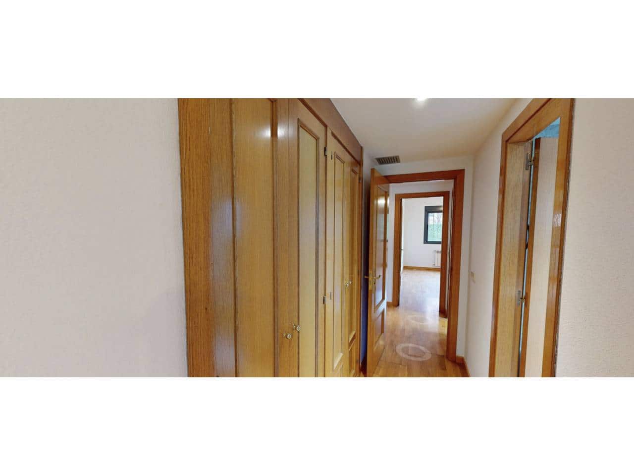 3 bedroom Flat for rent in Pozuelo de Alarcon - € 2,100 (Ref: 9694604)