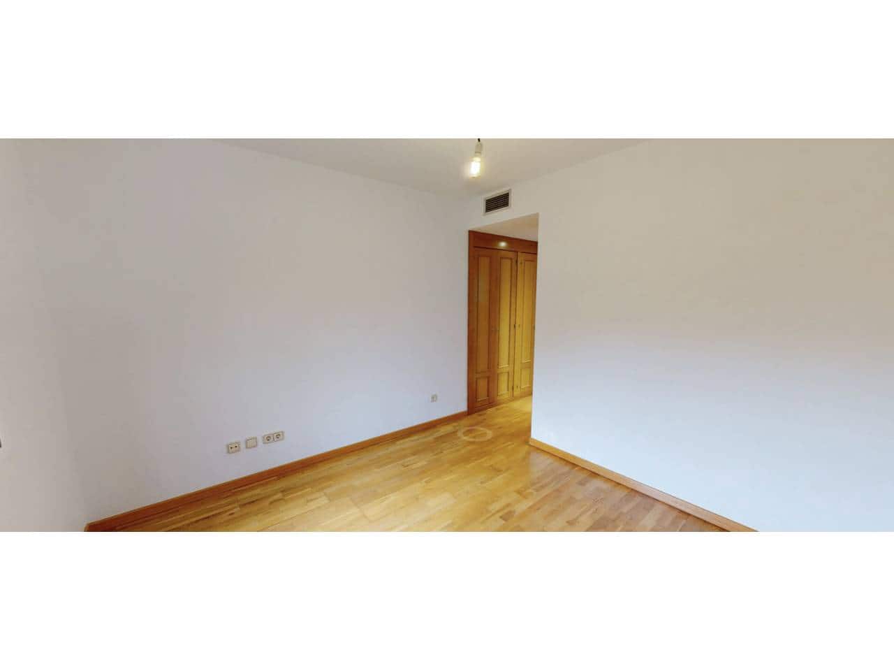 3 bedroom Flat for rent in Pozuelo de Alarcon - € 2,100 (Ref: 9694604)