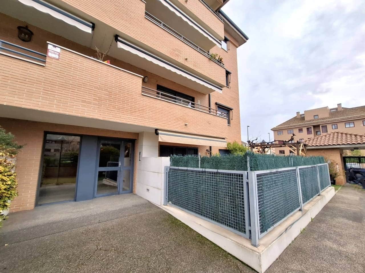 3 bedroom Flat for rent in Pozuelo de Alarcon - € 2,100 (Ref: 9694604)