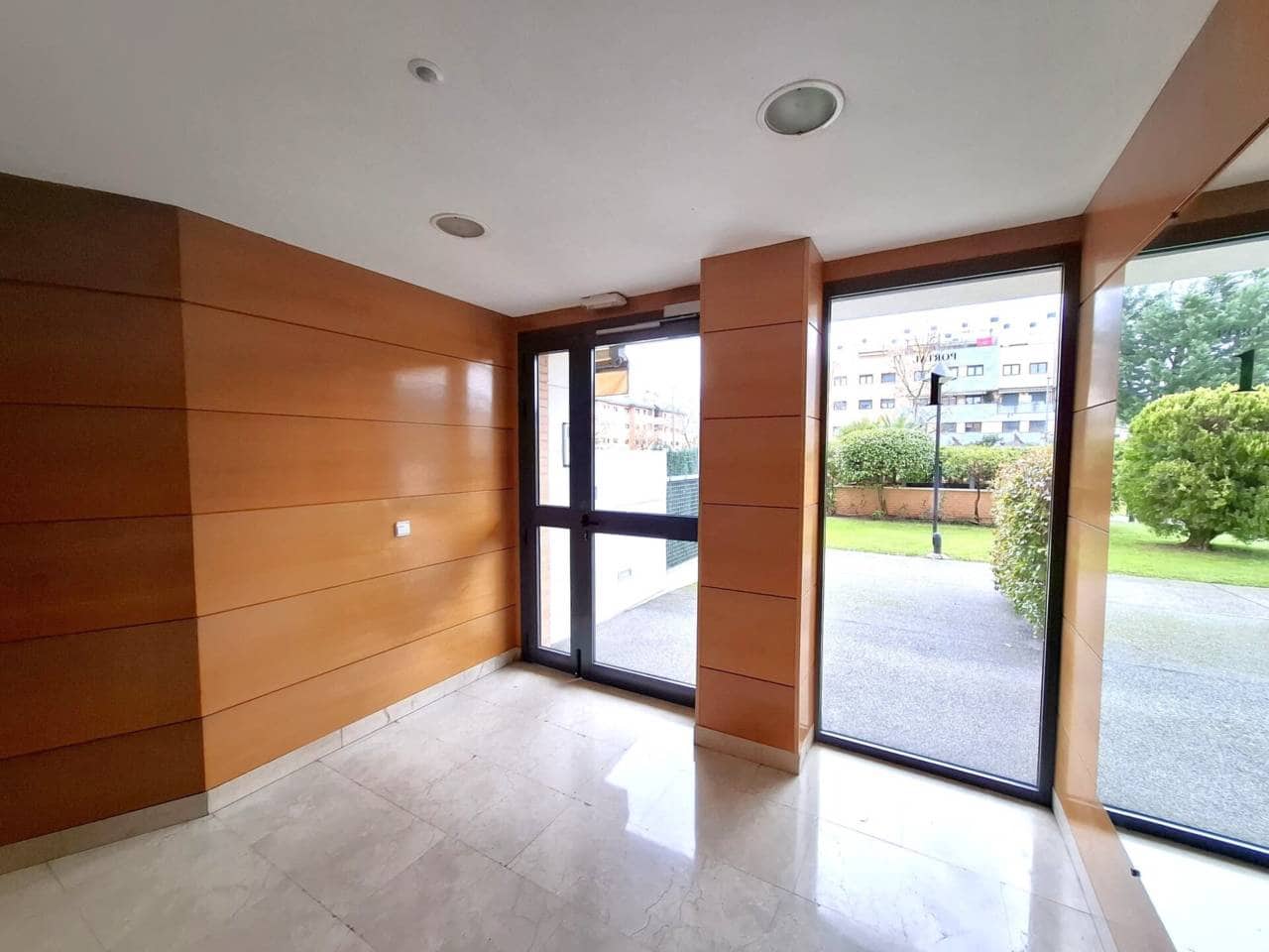 3 bedroom Flat for rent in Pozuelo de Alarcon - € 2,100 (Ref: 9694604)