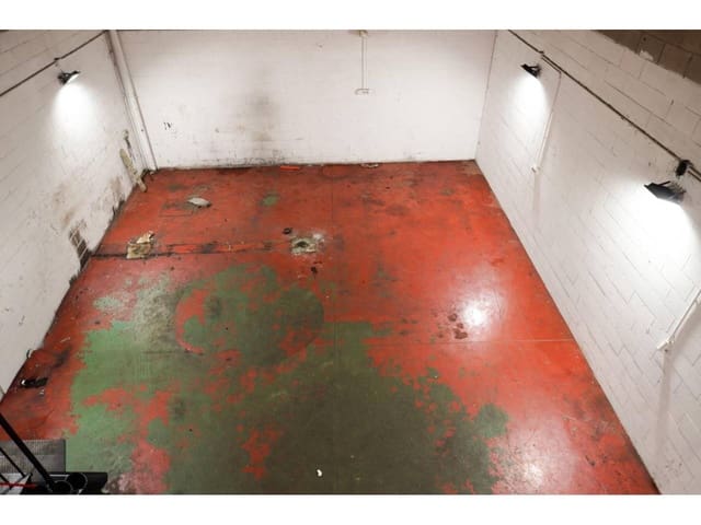 Business for rent in Gines - € 550 (Ref: 9714400)