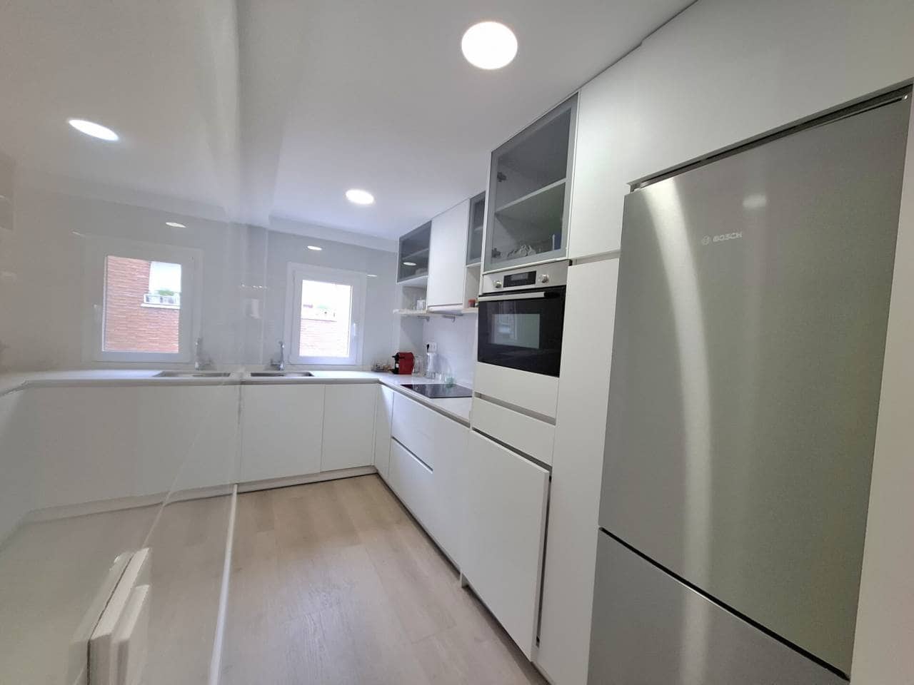 2 bedroom Flat for rent in Madrid city - € 1,500 (Ref: 9726362)