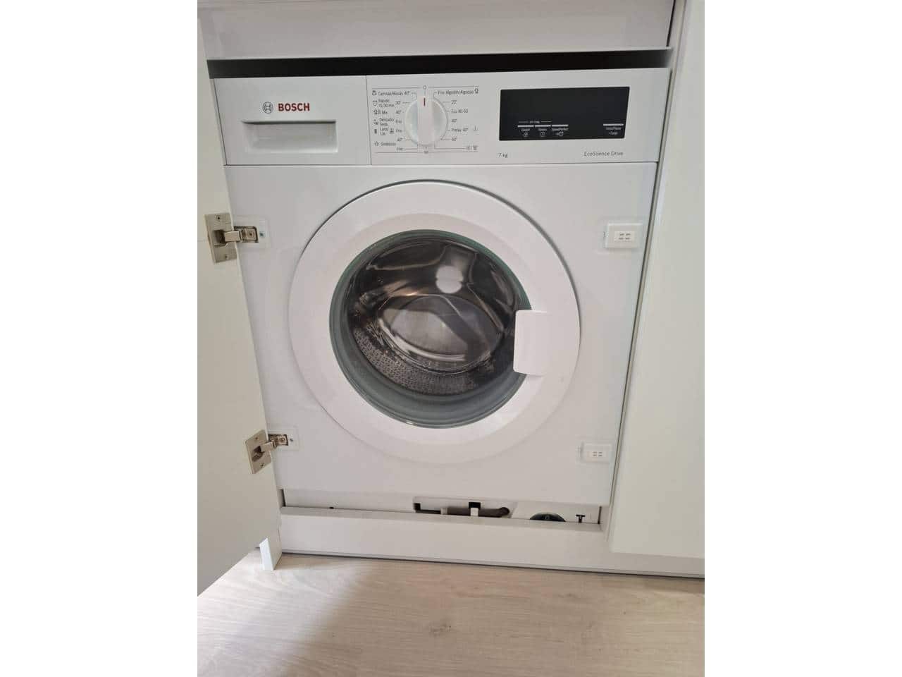 2 bedroom Flat for rent in Madrid city - € 1,500 (Ref: 9726362)