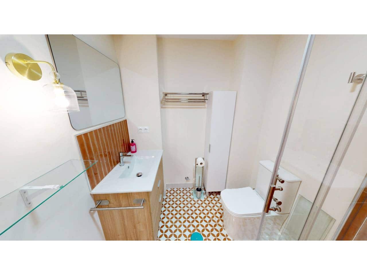 2 bedroom Flat for rent in Madrid city - € 1,400 (Ref: 9761625)