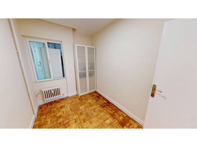 2 makuuhuone Asunto vuokrattavana paikassa Madrid kaupunki - 1 400 € (Ref: 9761625)