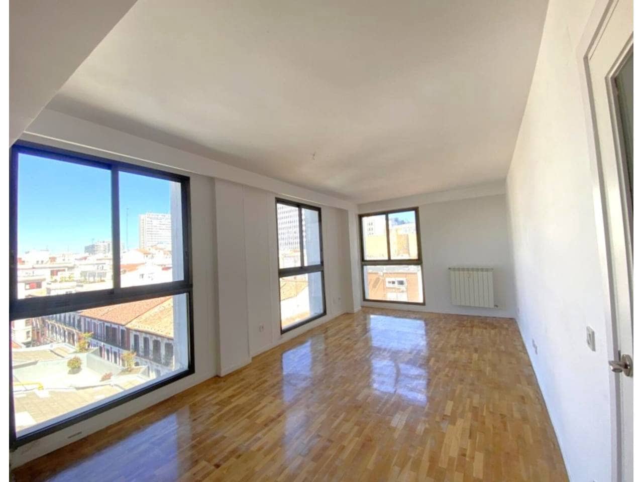 2 sypialnia Mieszkanie do wynajęcia w Miasto Madryt - 2 000 € (Ref: 9784503)