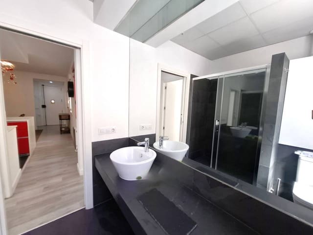 Piso de 2 habitaciones en Madrid ciudad en alquiler con garaje - 2.100 € (Ref: 9819767)