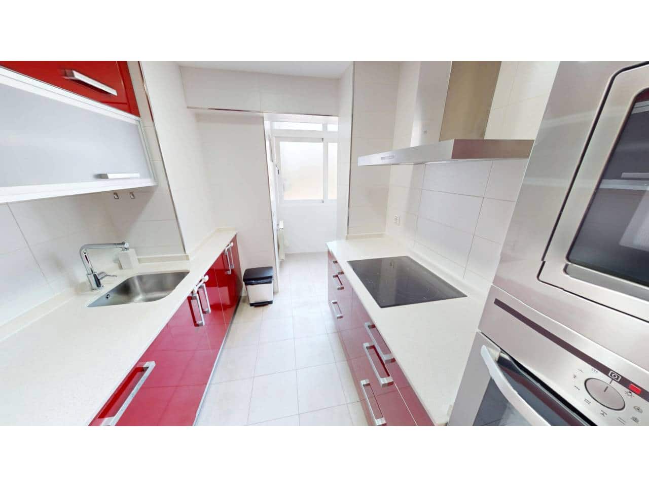 Piso de 3 habitaciones en Móstoles en alquiler - 1.350 € (Ref: 9842024)