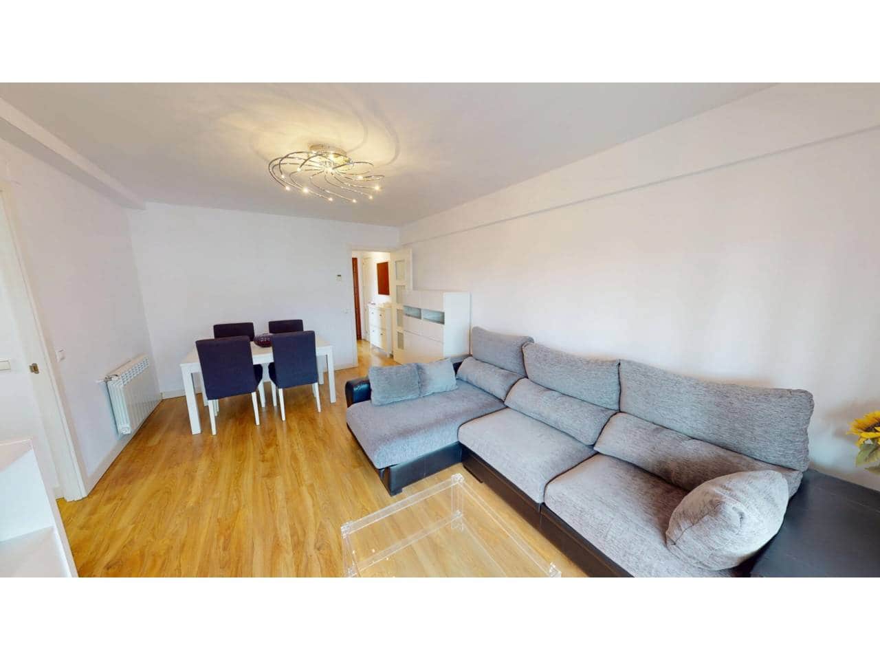 Piso de 3 habitaciones en Móstoles en alquiler - 1.350 € (Ref: 9842024)
