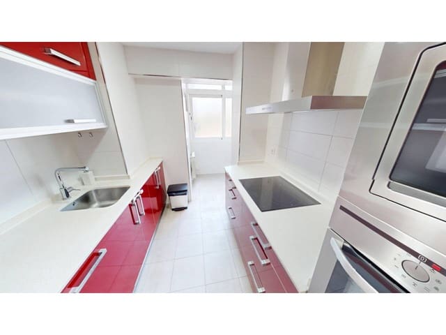 Piso de 3 habitaciones en Móstoles en alquiler - 1.350 € (Ref: 9842024)