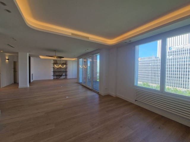 4 soveværelse Lejlighed til salg i Madrid by - € 2.695.000 (Ref: 9850803)