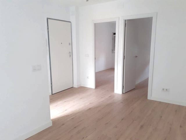 2 soveværelse Lejlighed til salg i Madrid by - € 230.000 (Ref: 9850805)