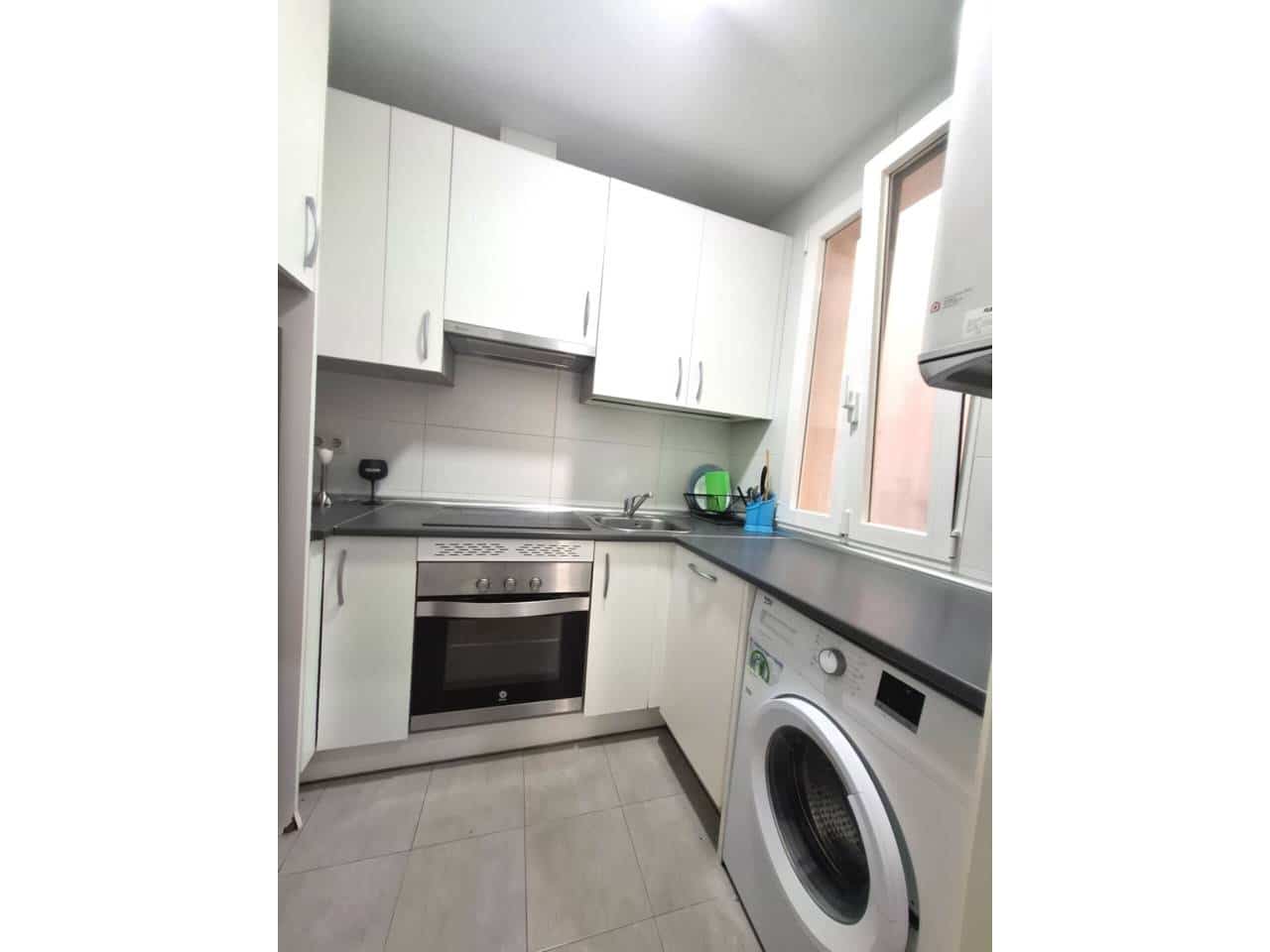 4 Zimmer Wohnung zu vermieten in Madrid Stadt - 1.700 € (Ref: 9880490)