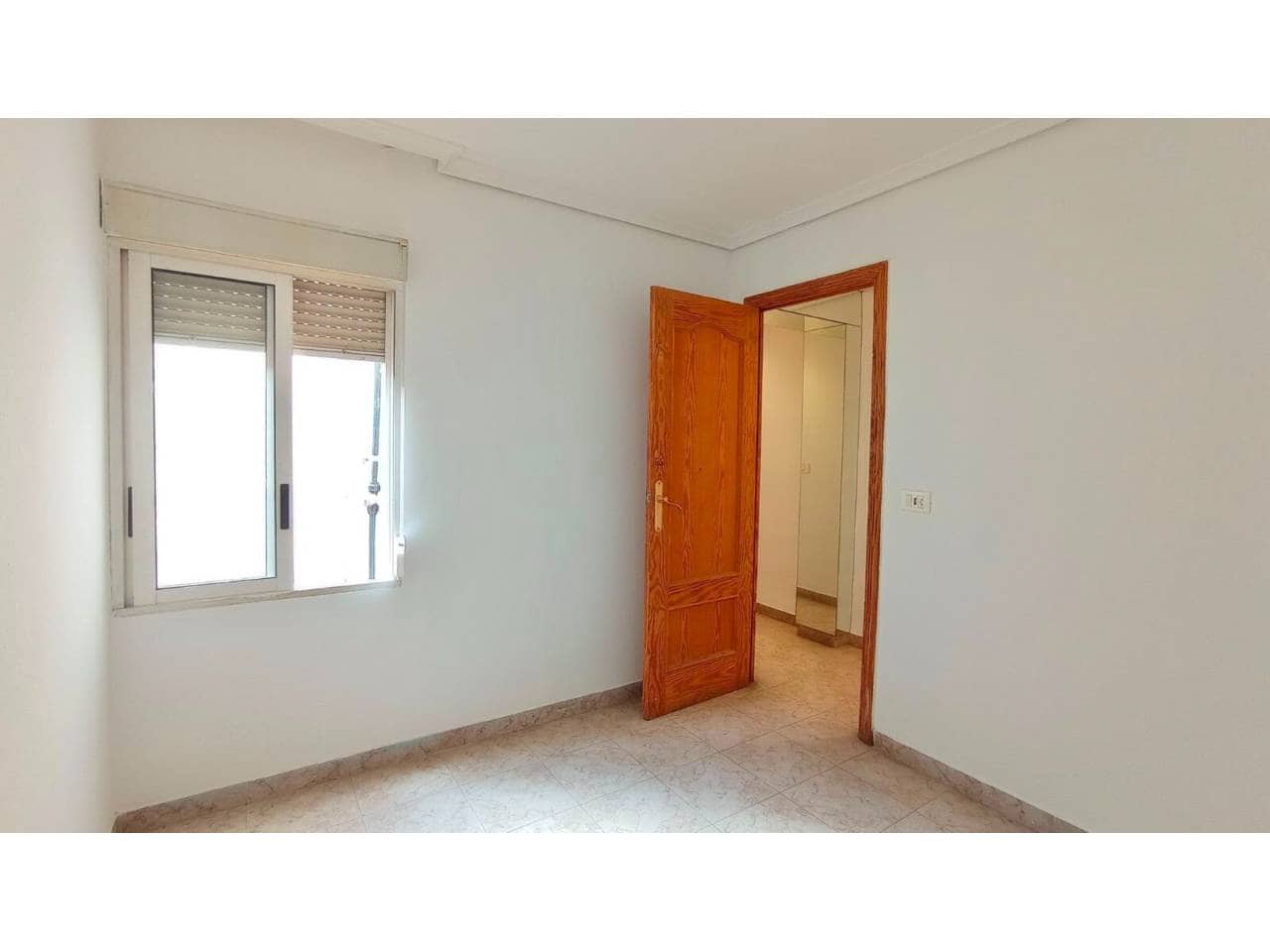3 quarto Apartamento para arrendar em Almassora / Almazora - 600 € (Ref: 9926624)