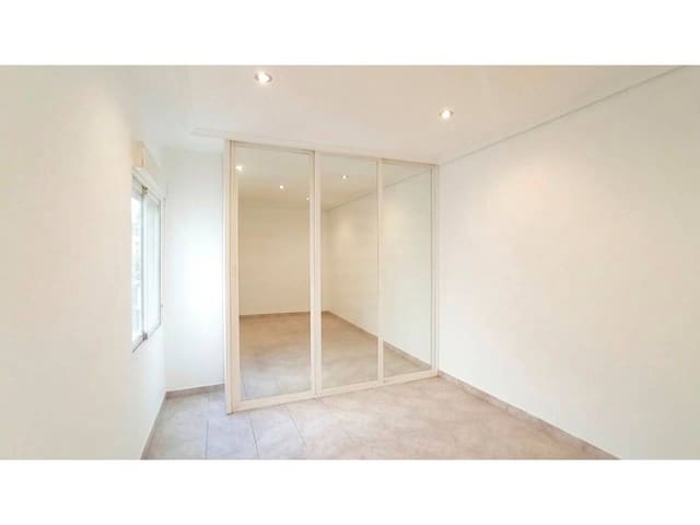 3 quarto Apartamento para arrendar em Almassora / Almazora - 600 € (Ref: 9926624)
