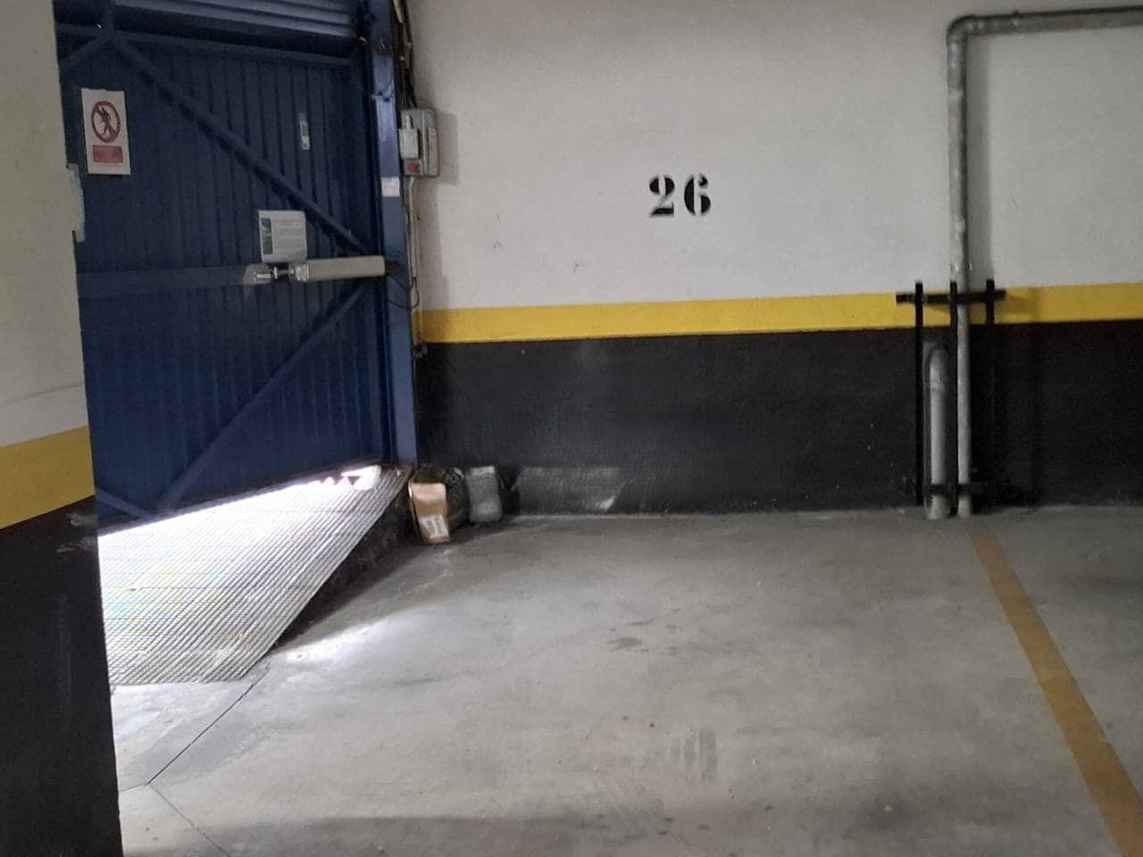Kontor til leje i Madrid by med garage - € 1.100 (Ref: 9937428)