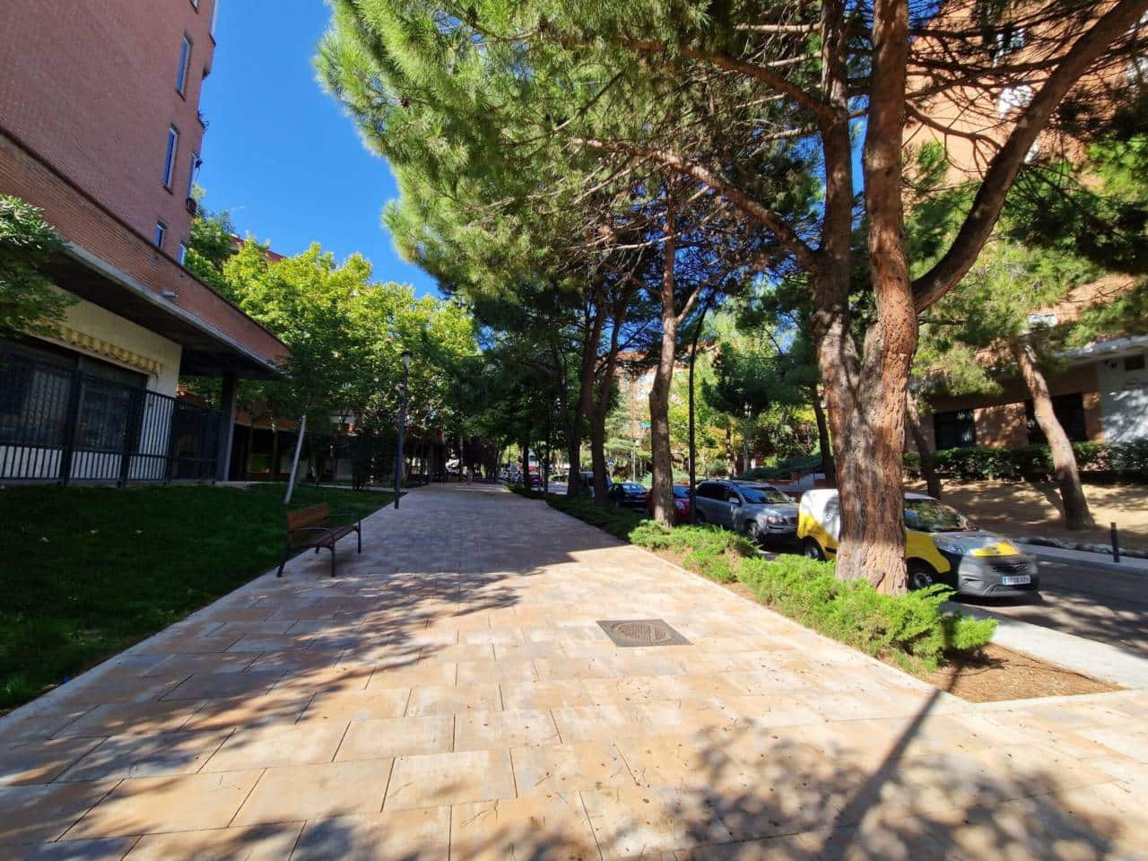 Gewerbe zu verkaufen in Tres Cantos - 220.000 € (Ref: 9986243)