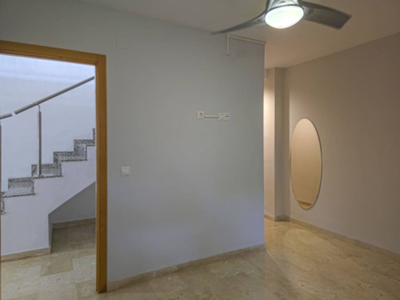 Pareado de 3 habitaciones en Torrent en alquiler con piscina garaje - 2.300 € (Ref: 9997863)