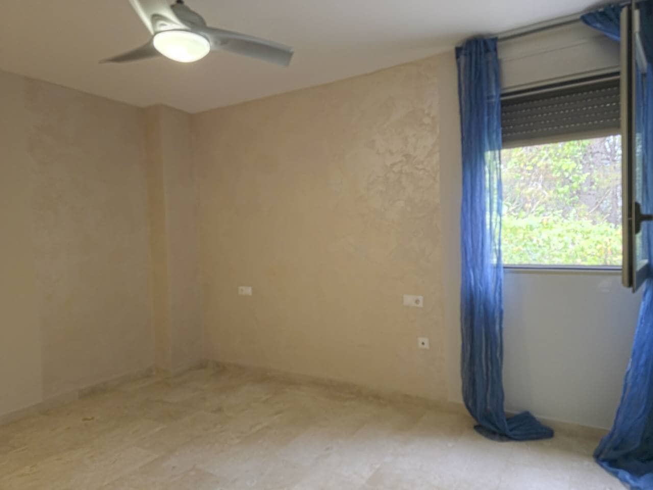 Pareado de 3 habitaciones en Torrent en alquiler con piscina garaje - 2.300 € (Ref: 9997863)