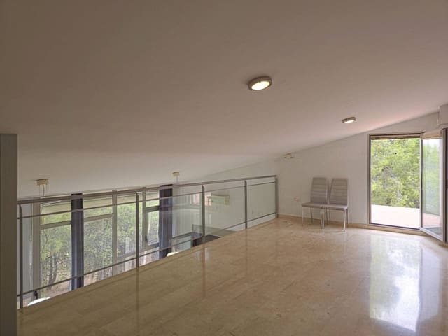 Pareado de 3 habitaciones en Torrent en alquiler con piscina garaje - 2.300 € (Ref: 9997863)