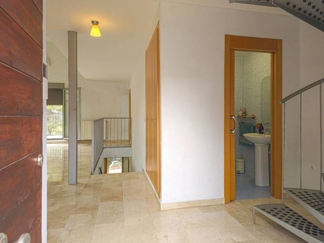 Pareado de 3 habitaciones en Torrent en alquiler con piscina garaje - 2.300 € (Ref: 9997863)