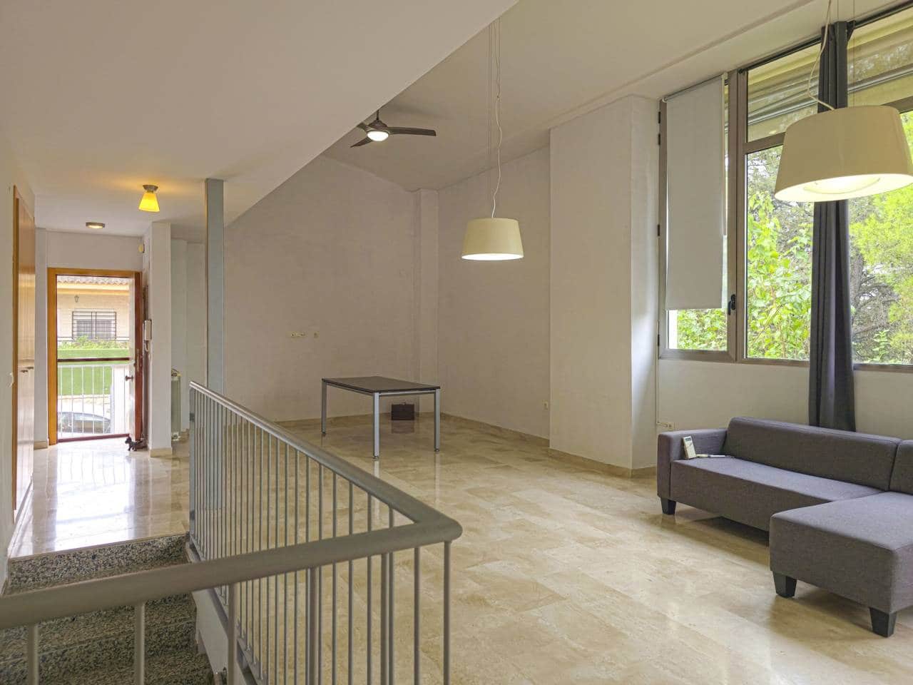Pareado de 3 habitaciones en Torrent en alquiler con piscina garaje - 2.300 € (Ref: 9997863)