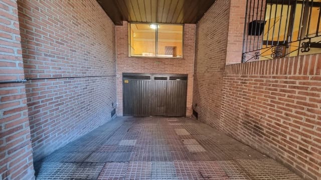 Garage for sale in Palencia city - € 17,000 (Ref: 10099517)
