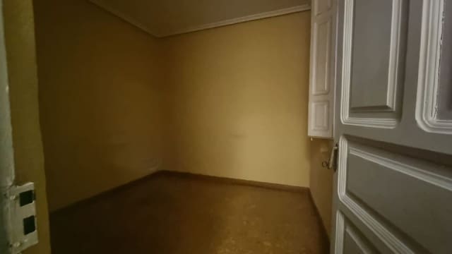 Commercieel te koop in Palencia stad - € 80.000 (Ref: 10099519)