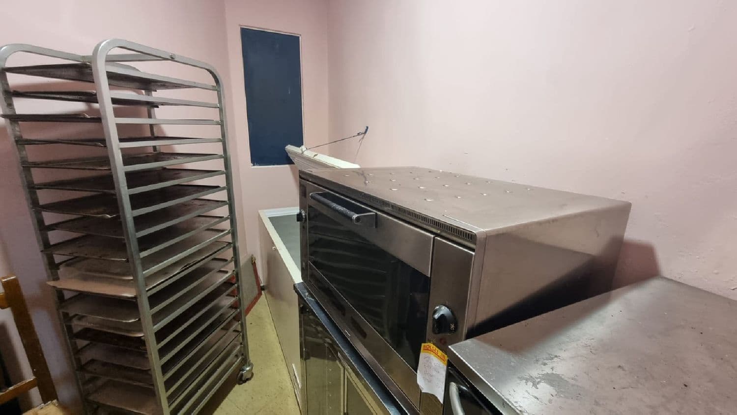 Kommersiell til leie i Palencia by - € 650 (Ref: 10099520)