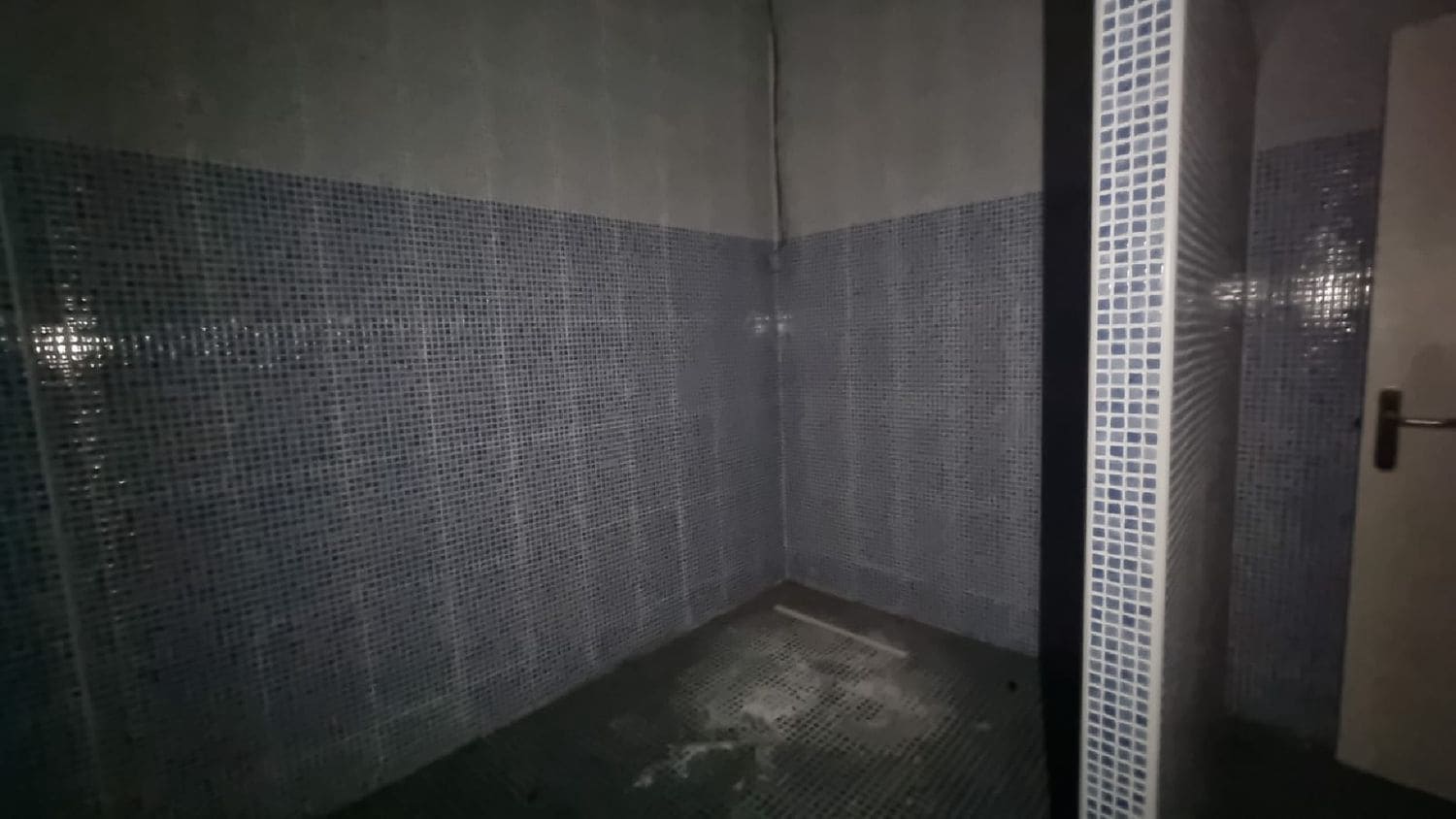 Commercial for sale in Palencia city - € 365,000 (Ref: 10099525)